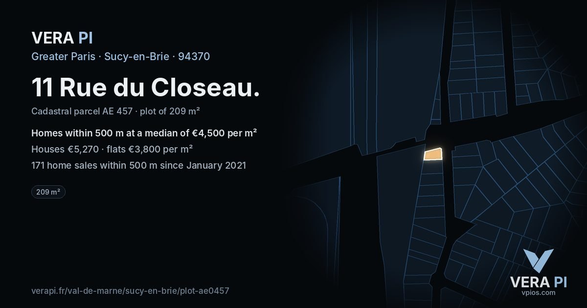 11 Rue du Closeau, Sucy-en-Brie at night – the plot lit, the parcels around coloured by the prices near them