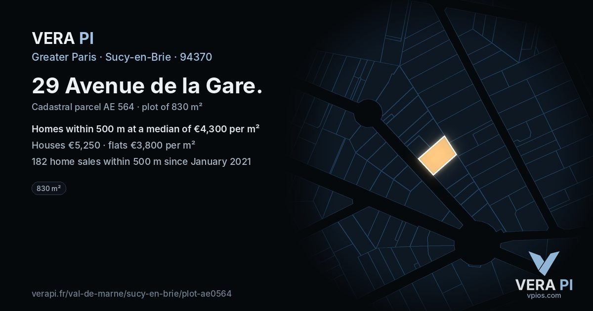29 Avenue de la Gare, Sucy-en-Brie at night – the plot lit, the parcels around coloured by the prices near them