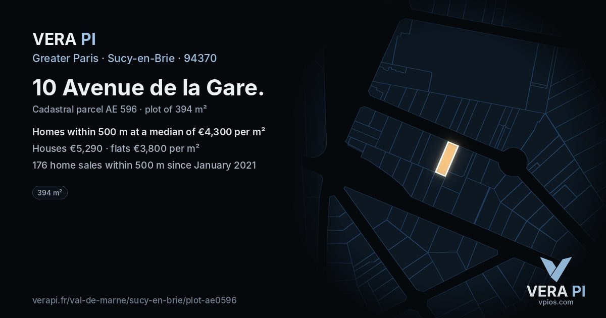 10 Avenue de la Gare, Sucy-en-Brie at night – the plot lit, the parcels around coloured by the prices near them
