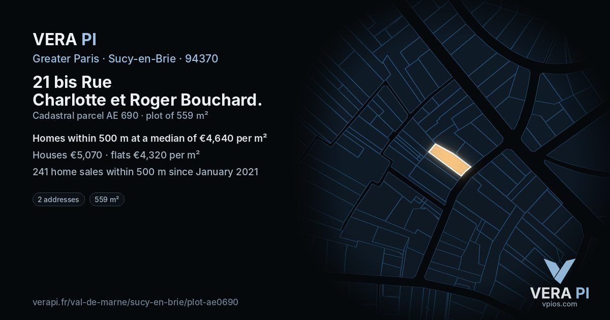 21 bis Rue Charlotte et Roger Bouchard, Sucy-en-Brie at night – the plot lit, the parcels around coloured by the prices near them
