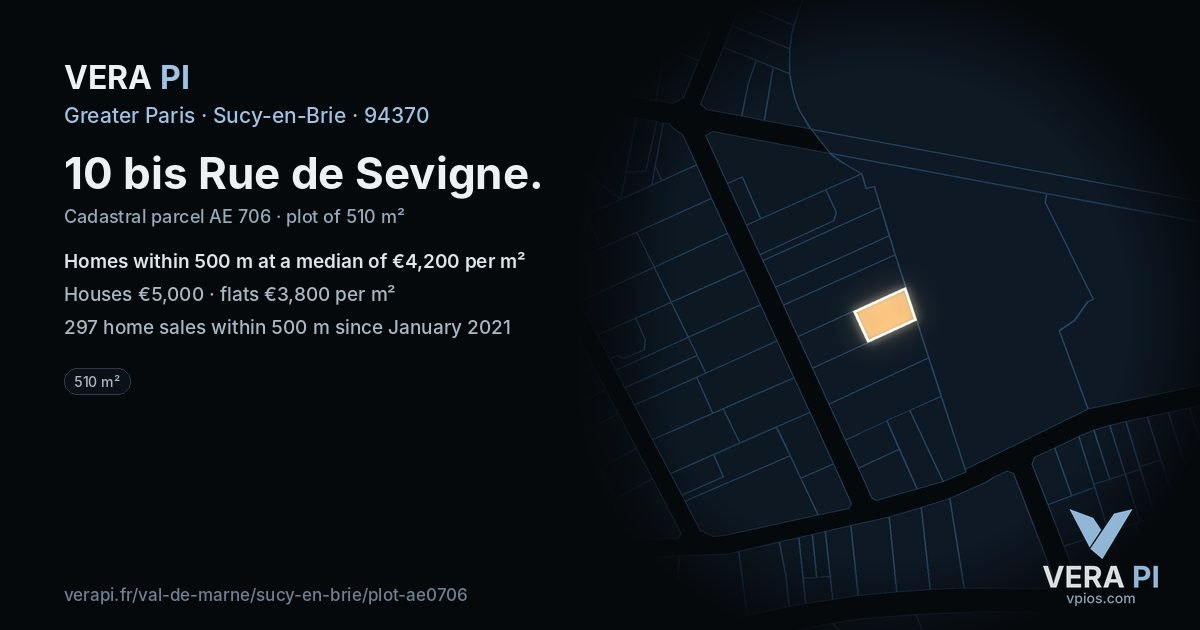 10 bis Rue de Sevigne, Sucy-en-Brie at night – the plot lit, the parcels around coloured by the prices near them