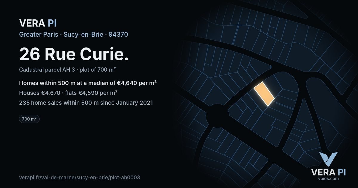 26 Rue Curie, Sucy-en-Brie at night – the plot lit, the parcels around coloured by the prices near them