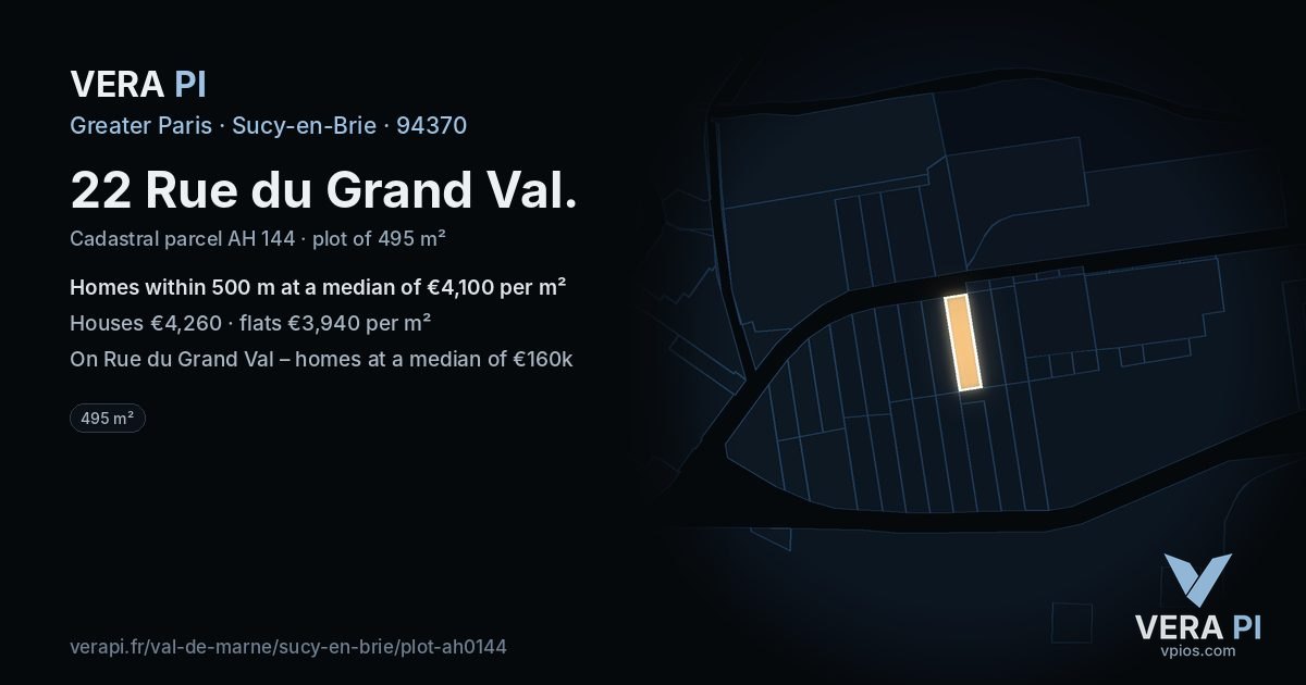 22 Rue du Grand Val, Sucy-en-Brie at night – the plot lit, the parcels around coloured by the prices near them