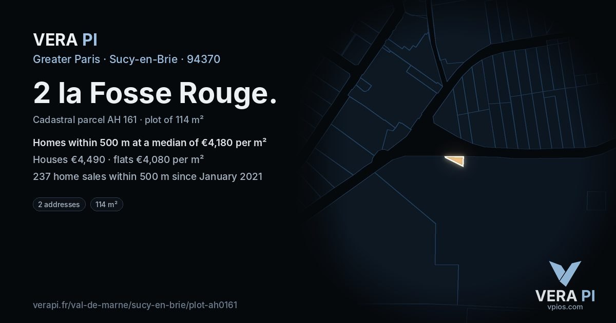 2 la Fosse Rouge, Sucy-en-Brie at night – the plot lit, the parcels around coloured by the prices near them