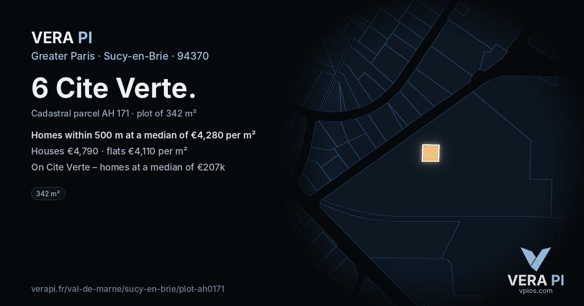 6 Cite Verte, Sucy-en-Brie at night – the plot lit, the parcels around coloured by the prices near them