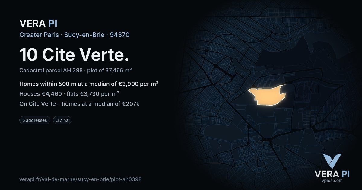 10 Cite Verte, Sucy-en-Brie at night – the plot lit, the parcels around coloured by the prices near them