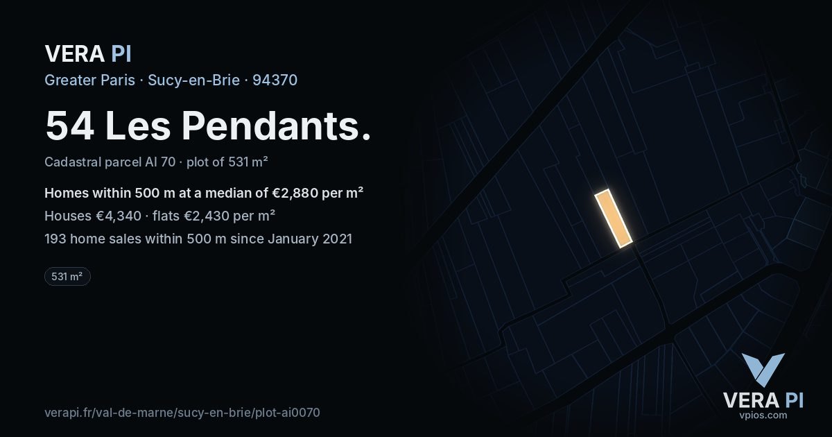 54 Les Pendants, Sucy-en-Brie at night – the plot lit, the parcels around coloured by the prices near them