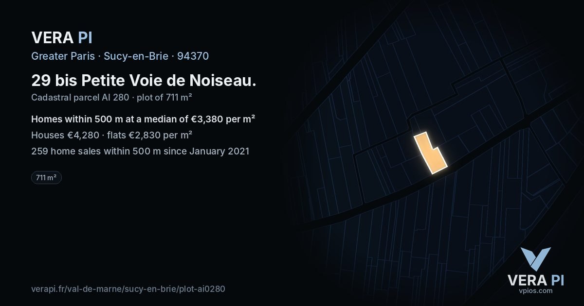29 bis Petite Voie de Noiseau, Sucy-en-Brie at night – the plot lit, the parcels around coloured by the prices near them