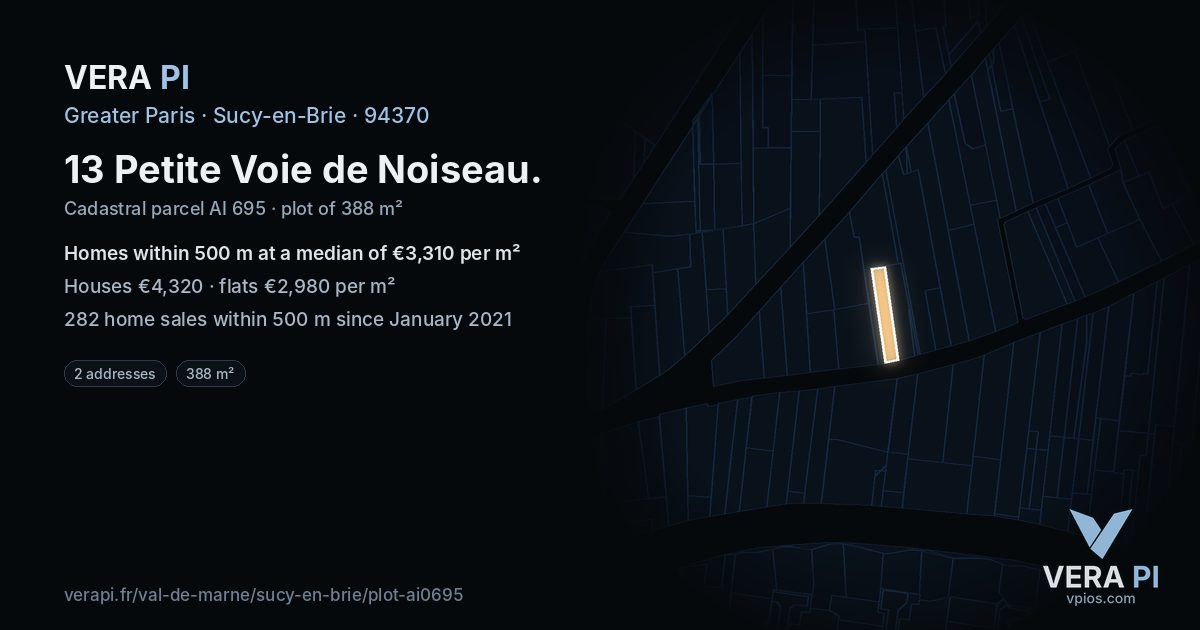 13 Petite Voie de Noiseau, Sucy-en-Brie at night – the plot lit, the parcels around coloured by the prices near them