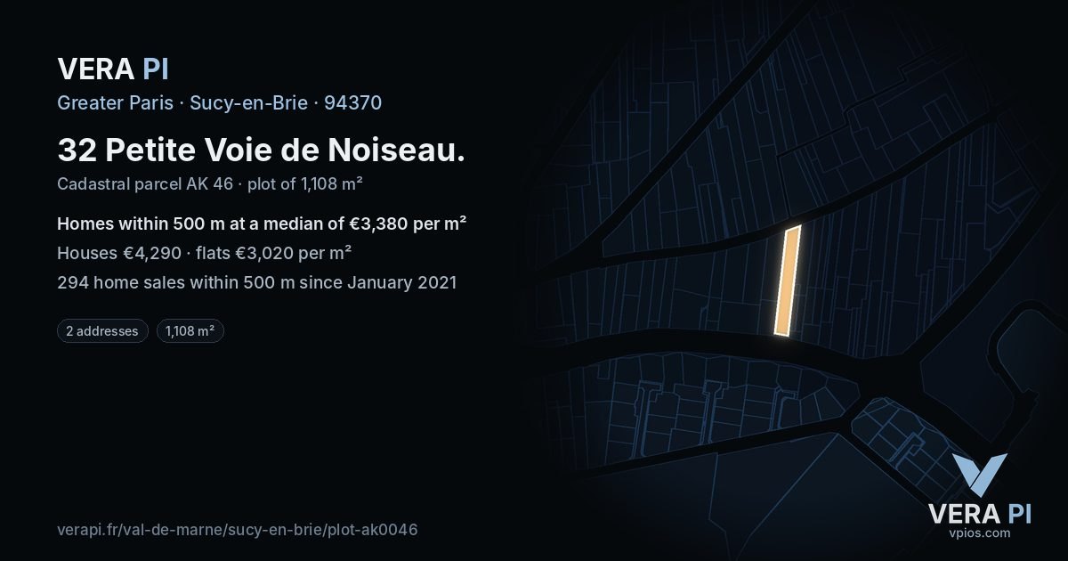 32 Petite Voie de Noiseau, Sucy-en-Brie at night – the plot lit, the parcels around coloured by the prices near them