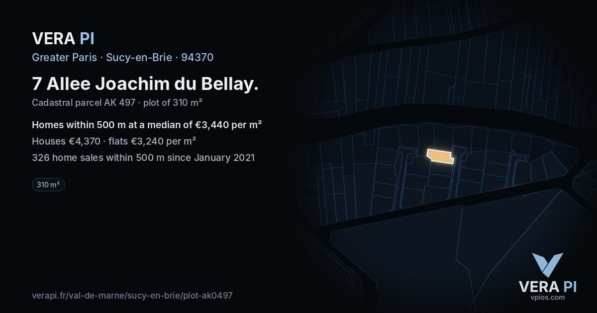7 Allee Joachim du Bellay, Sucy-en-Brie at night – the plot lit, the parcels around coloured by the prices near them