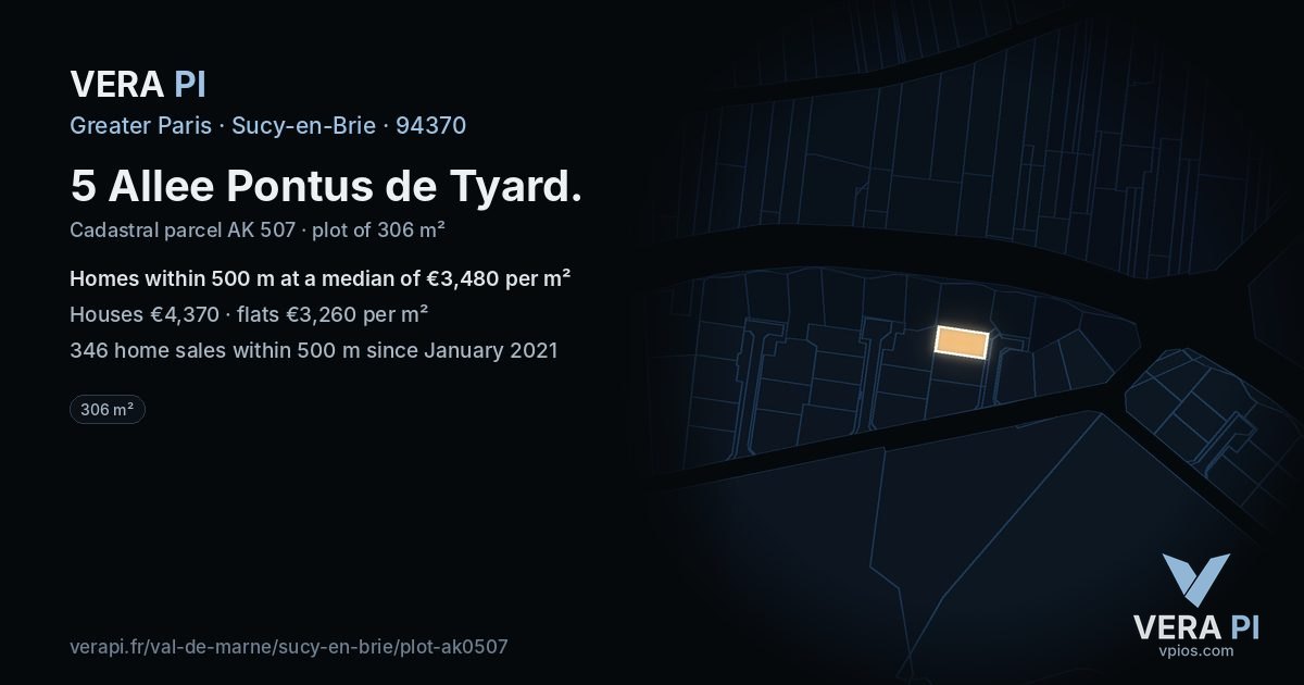 5 Allee Pontus de Tyard, Sucy-en-Brie at night – the plot lit, the parcels around coloured by the prices near them