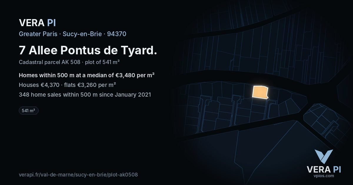 7 Allee Pontus de Tyard, Sucy-en-Brie at night – the plot lit, the parcels around coloured by the prices near them