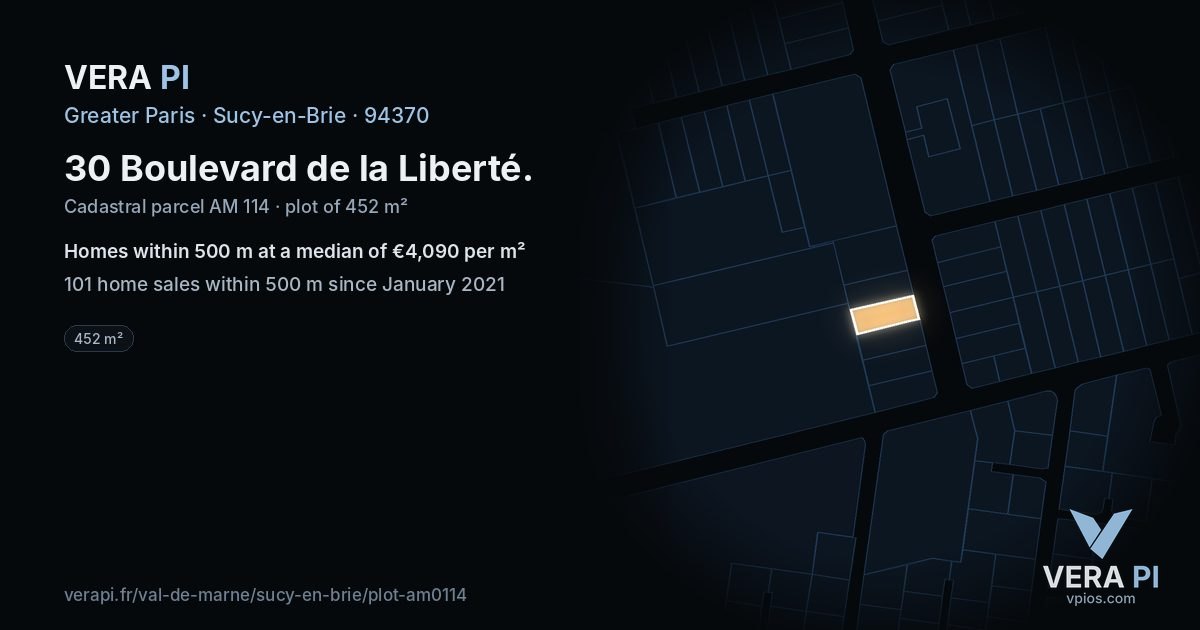 30 Boulevard de la Liberté, Sucy-en-Brie at night – the plot lit, the parcels around coloured by the prices near them