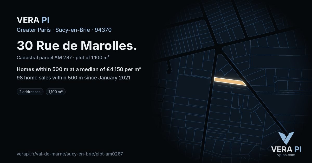 30 Rue de Marolles, Sucy-en-Brie at night – the plot lit, the parcels around coloured by the prices near them
