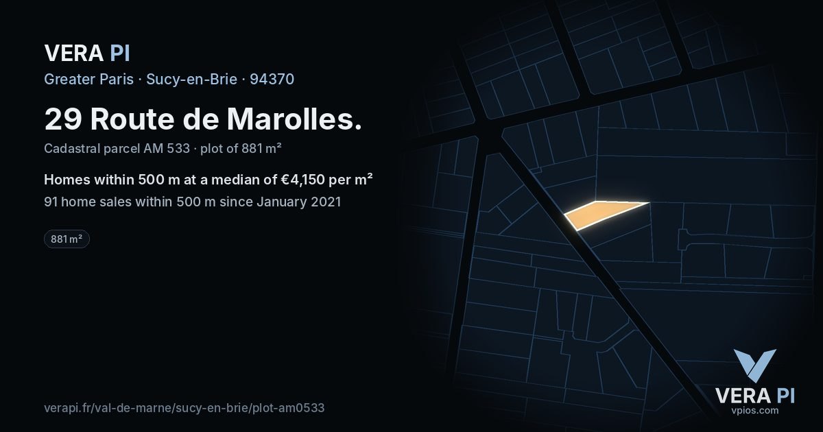 29 Route de Marolles, Sucy-en-Brie at night – the plot lit, the parcels around coloured by the prices near them