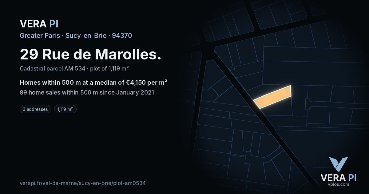 29 Rue de Marolles, Sucy-en-Brie at night – the plot lit, the parcels around coloured by the prices near them