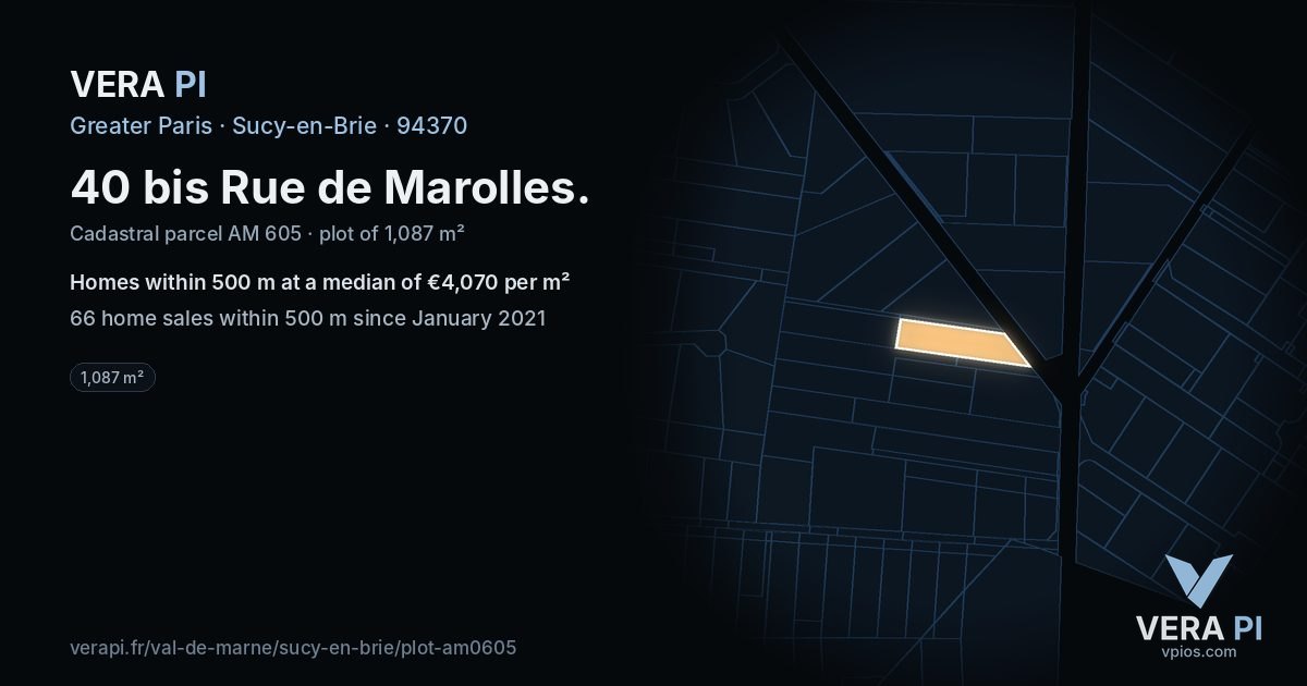 40 bis Rue de Marolles, Sucy-en-Brie at night – the plot lit, the parcels around coloured by the prices near them