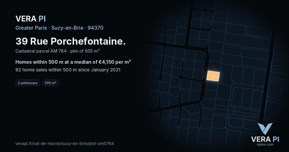 39 Rue Porchefontaine, Sucy-en-Brie at night – the plot lit, the parcels around coloured by the prices near them
