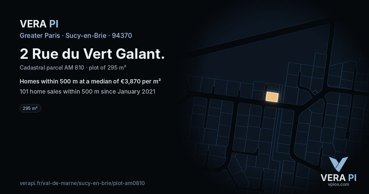 2 Rue du Vert Galant, Sucy-en-Brie at night – the plot lit, the parcels around coloured by the prices near them