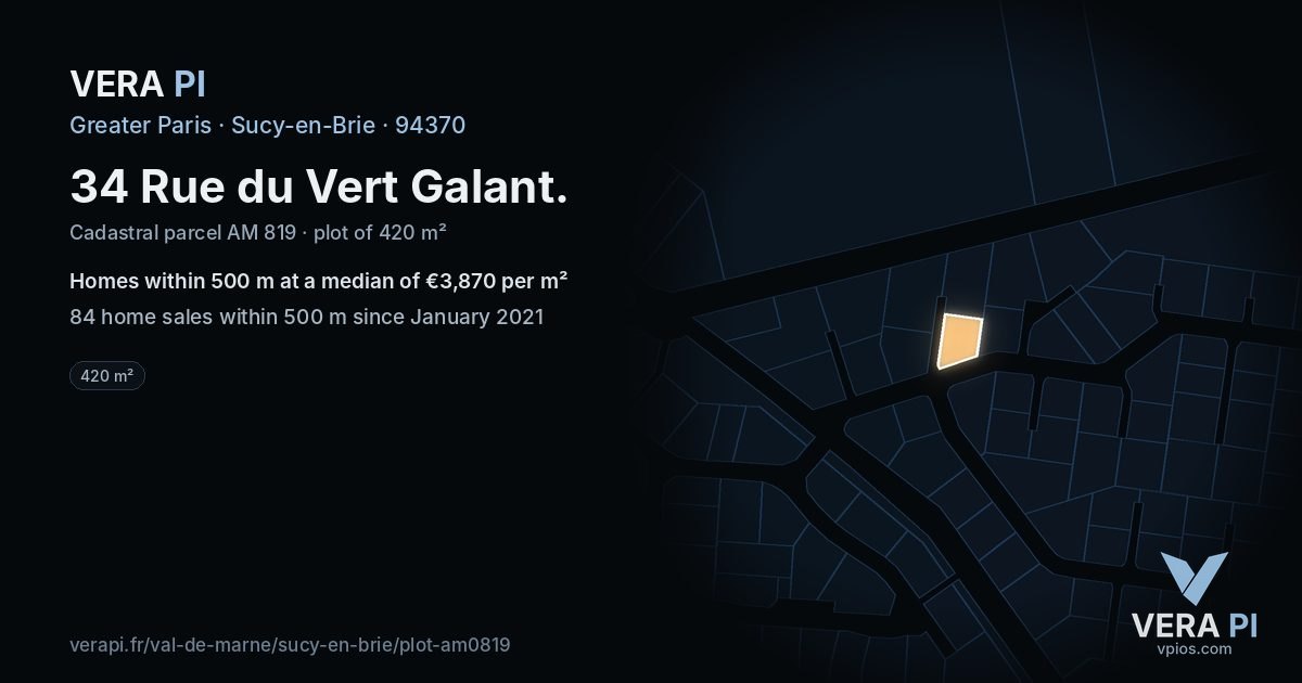 34 Rue du Vert Galant, Sucy-en-Brie at night – the plot lit, the parcels around coloured by the prices near them