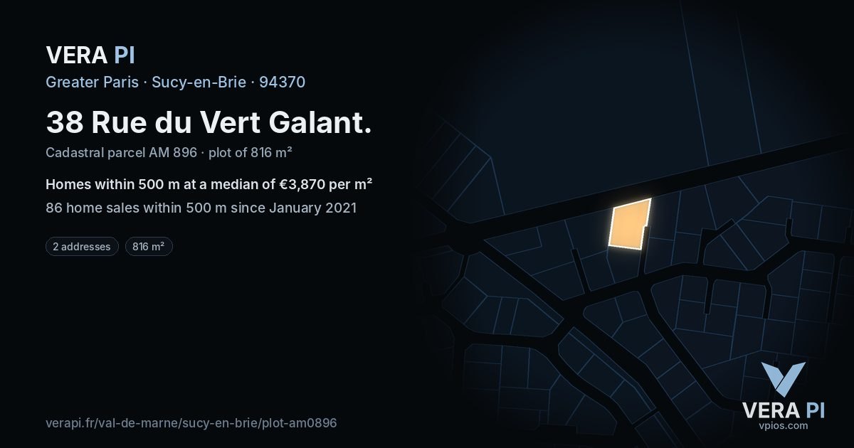 38 Rue du Vert Galant, Sucy-en-Brie at night – the plot lit, the parcels around coloured by the prices near them