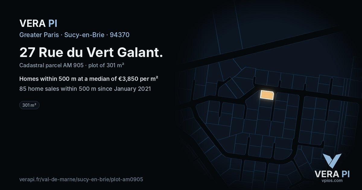 27 Rue du Vert Galant, Sucy-en-Brie at night – the plot lit, the parcels around coloured by the prices near them