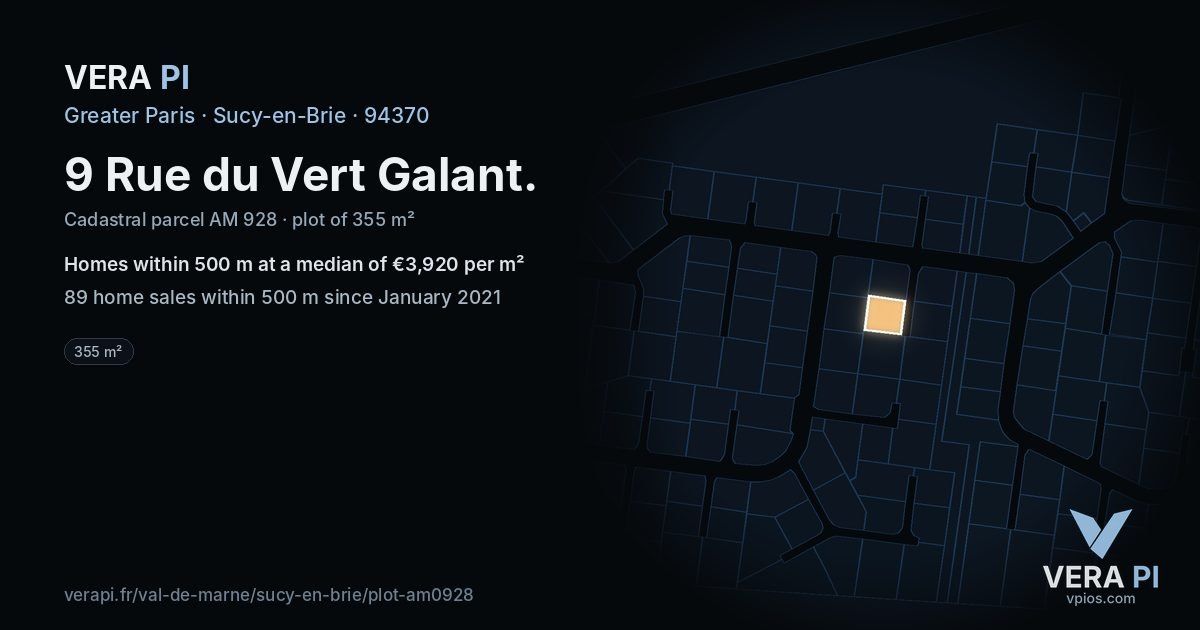 9 Rue du Vert Galant, Sucy-en-Brie at night – the plot lit, the parcels around coloured by the prices near them