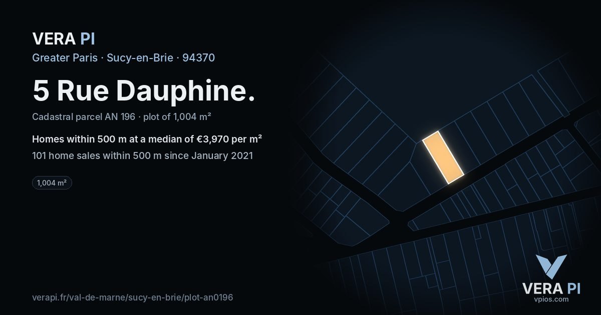5 Rue Dauphine, Sucy-en-Brie at night – the plot lit, the parcels around coloured by the prices near them
