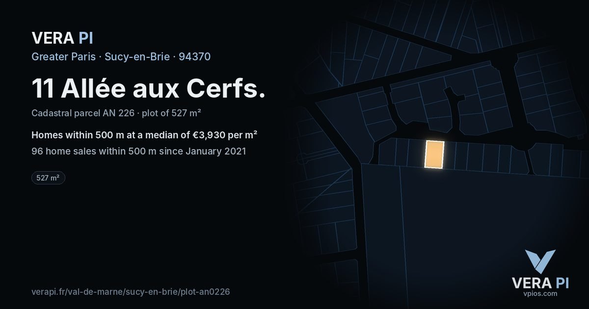 11 Allée aux Cerfs, Sucy-en-Brie at night – the plot lit, the parcels around coloured by the prices near them