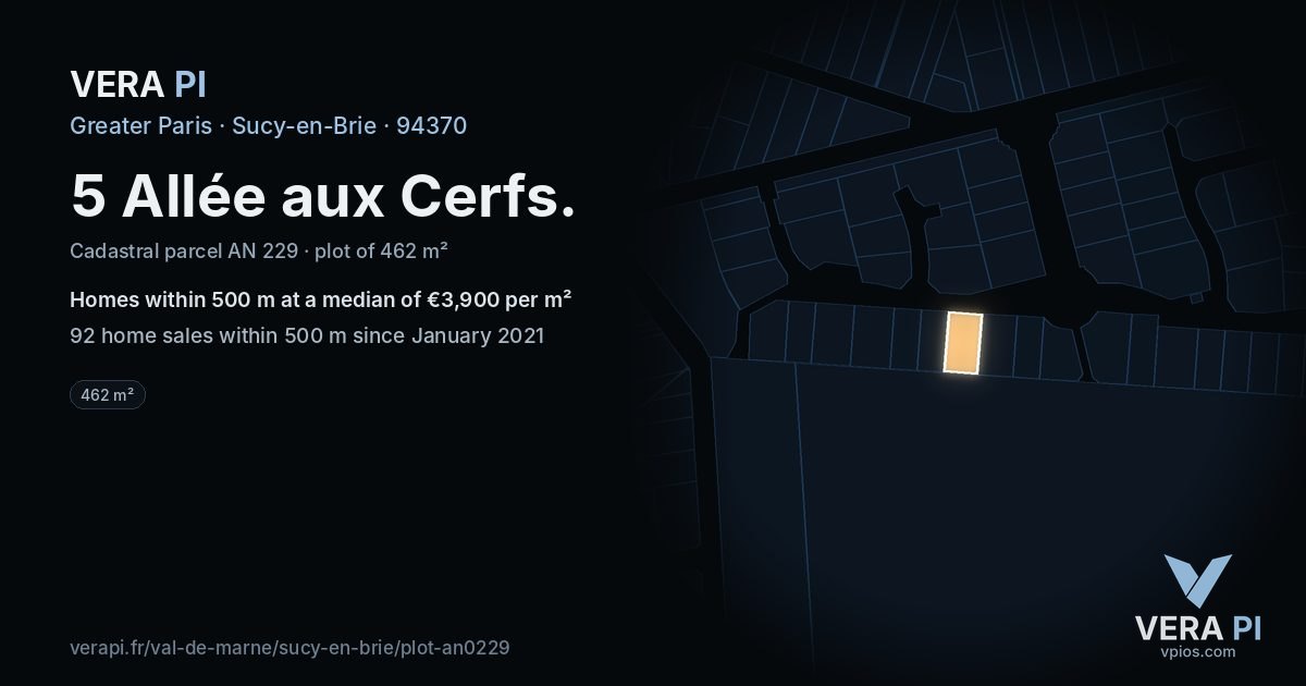 5 Allée aux Cerfs, Sucy-en-Brie at night – the plot lit, the parcels around coloured by the prices near them