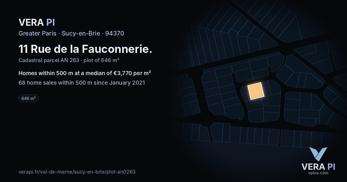 11 Rue de la Fauconnerie, Sucy-en-Brie at night – the plot lit, the parcels around coloured by the prices near them