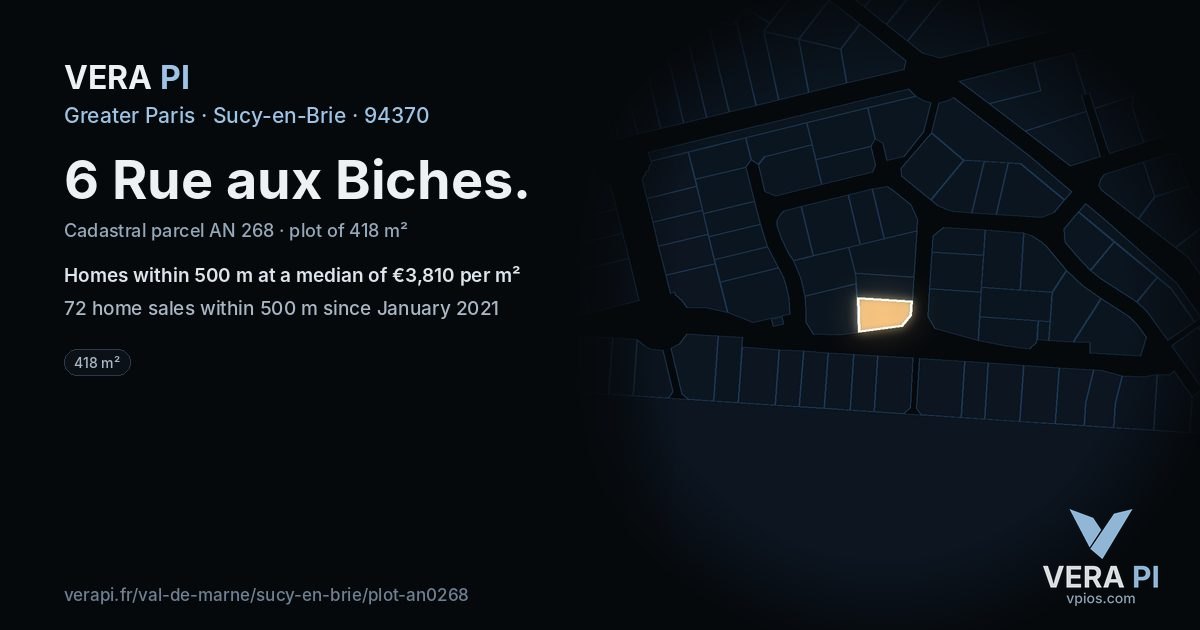 6 Rue aux Biches, Sucy-en-Brie at night – the plot lit, the parcels around coloured by the prices near them