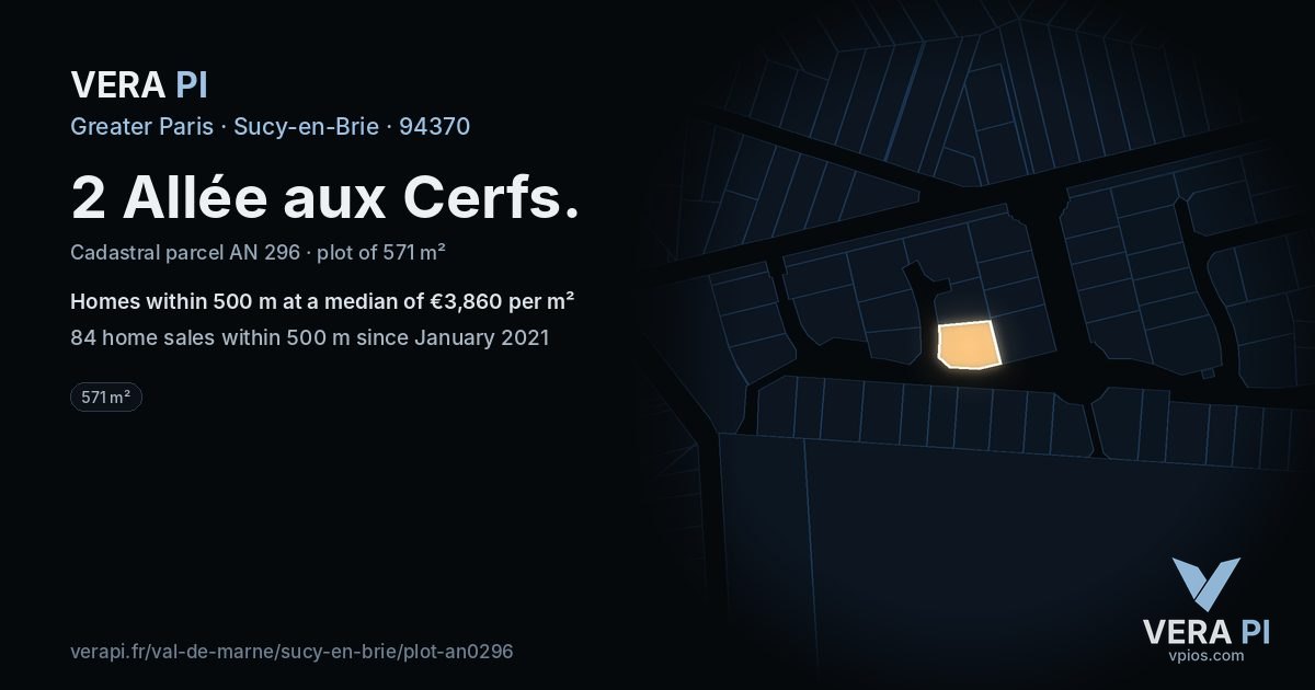 2 Allée aux Cerfs, Sucy-en-Brie at night – the plot lit, the parcels around coloured by the prices near them