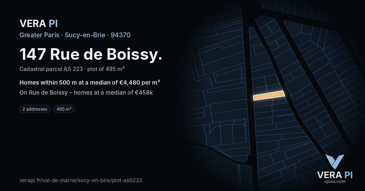 147 Rue de Boissy, Sucy-en-Brie at night – the plot lit, the parcels around coloured by the prices near them
