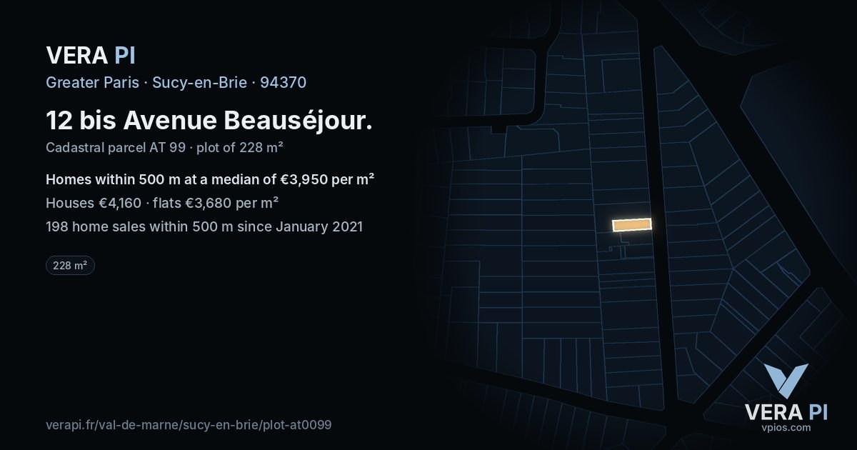 12 bis Avenue Beauséjour, Sucy-en-Brie at night – the plot lit, the parcels around coloured by the prices near them
