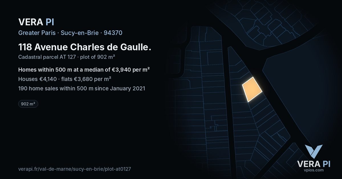 118 Avenue Charles de Gaulle, Sucy-en-Brie at night – the plot lit, the parcels around coloured by the prices near them