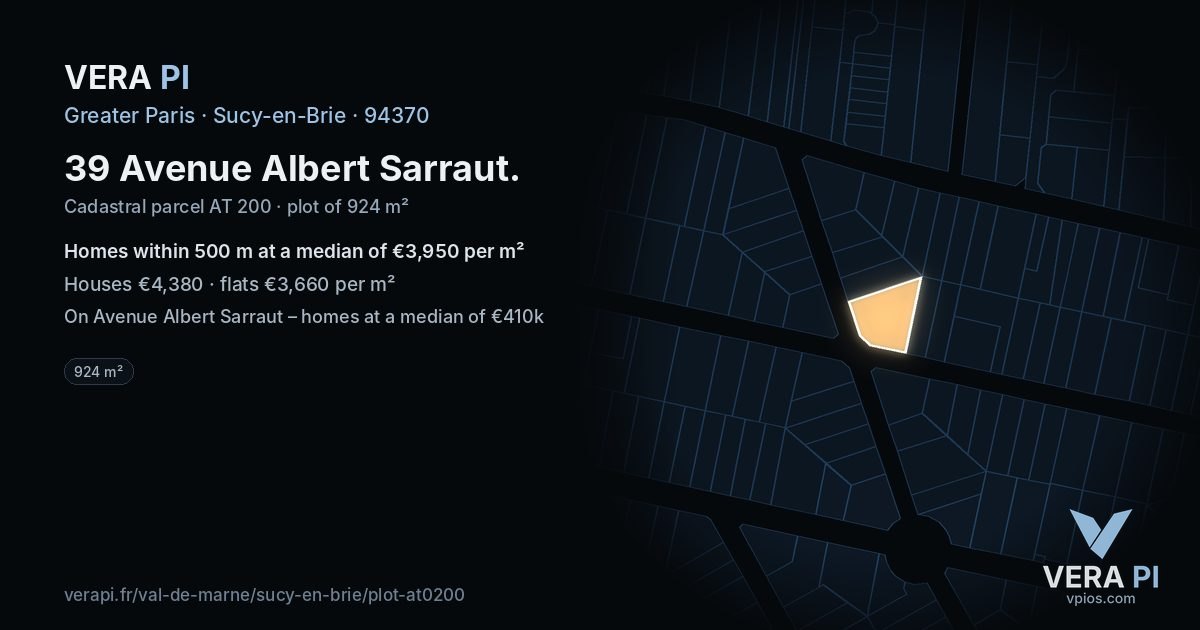39 Avenue Albert Sarraut, Sucy-en-Brie at night – the plot lit, the parcels around coloured by the prices near them