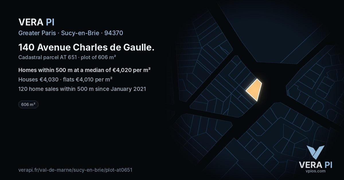140 Avenue Charles de Gaulle, Sucy-en-Brie at night – the plot lit, the parcels around coloured by the prices near them