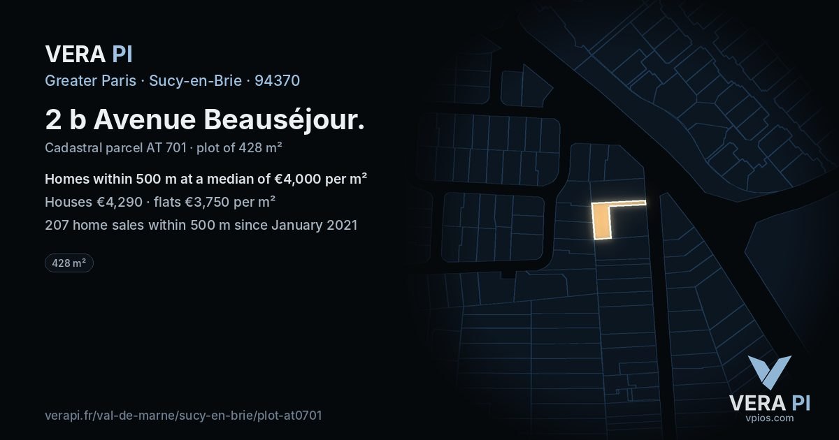 2 b Avenue Beauséjour, Sucy-en-Brie at night – the plot lit, the parcels around coloured by the prices near them