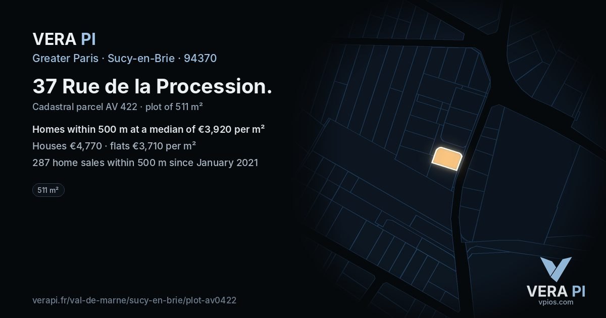 37 Rue de la Procession, Sucy-en-Brie at night – the plot lit, the parcels around coloured by the prices near them