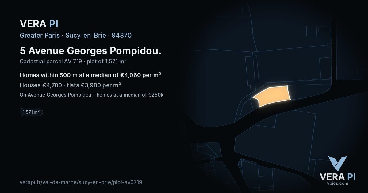5 Avenue Georges Pompidou, Sucy-en-Brie at night – the plot lit, the parcels around coloured by the prices near them