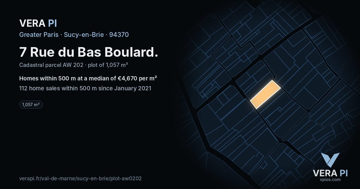 7 Rue du Bas Boulard, Sucy-en-Brie at night – the plot lit, the parcels around coloured by the prices near them