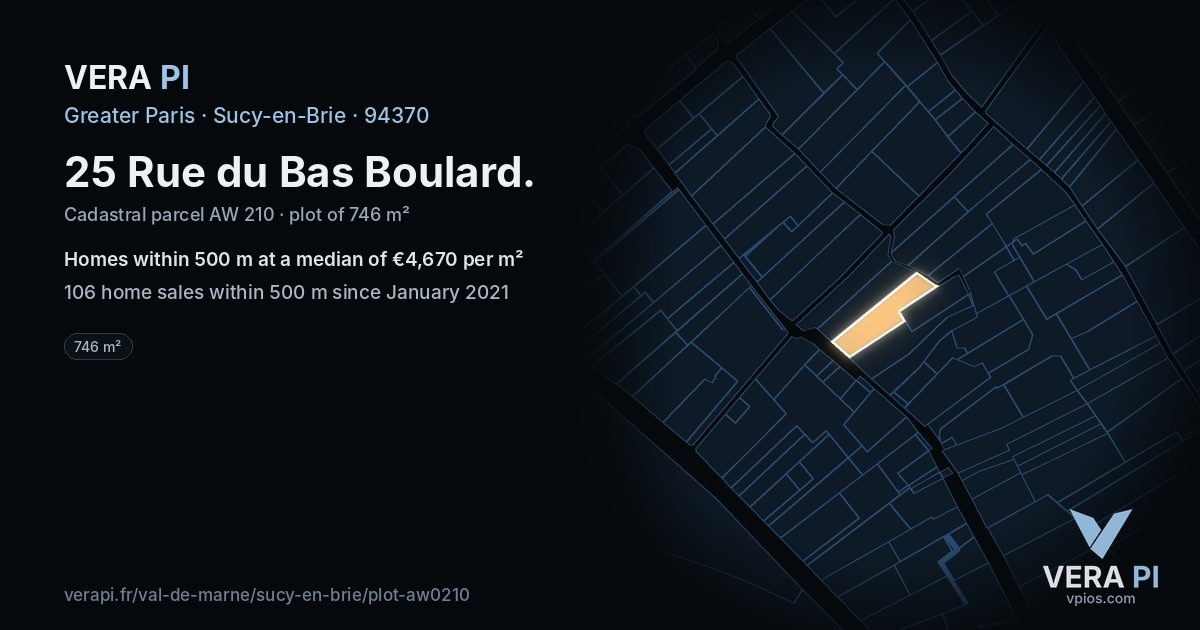 25 Rue du Bas Boulard, Sucy-en-Brie at night – the plot lit, the parcels around coloured by the prices near them