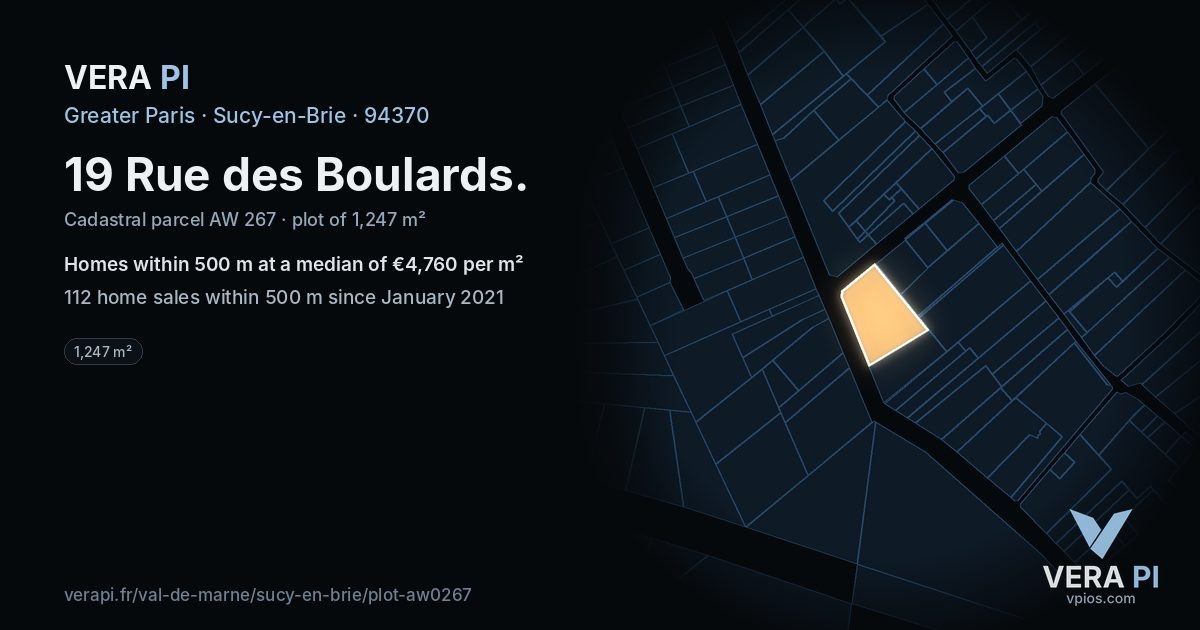 19 Rue des Boulards, Sucy-en-Brie at night – the plot lit, the parcels around coloured by the prices near them