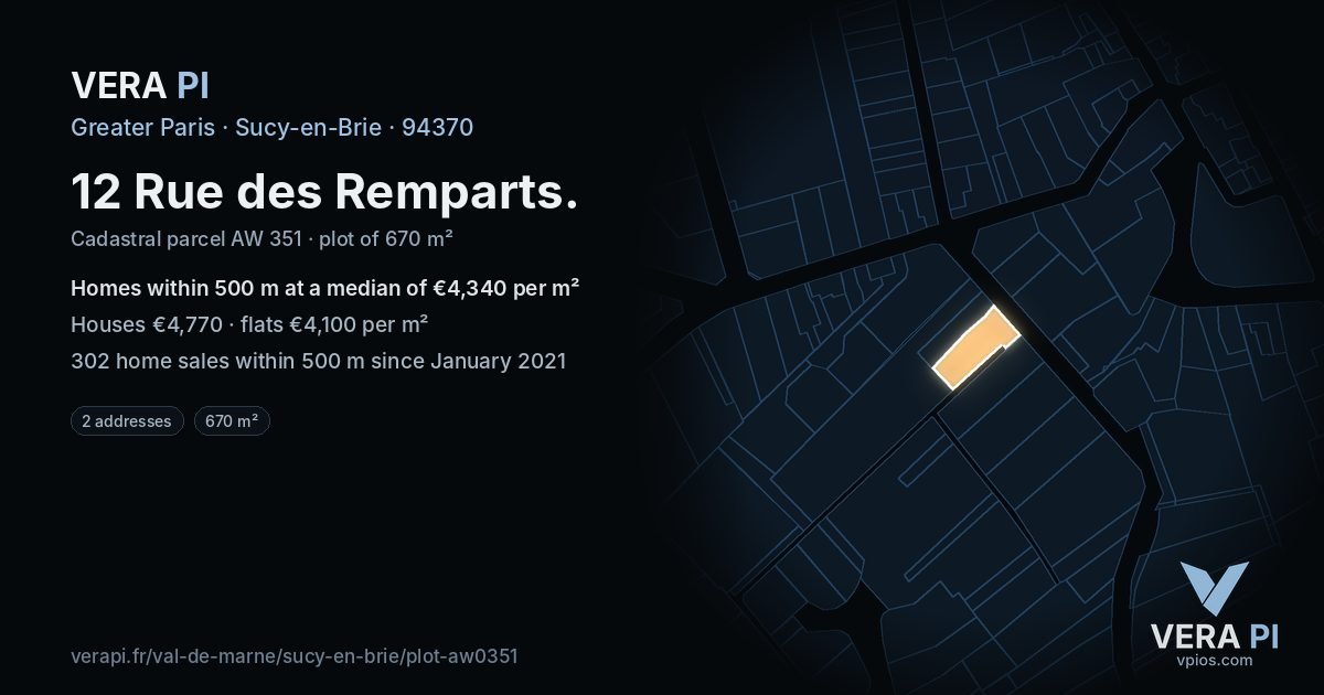 12 Rue des Remparts, Sucy-en-Brie at night – the plot lit, the parcels around coloured by the prices near them