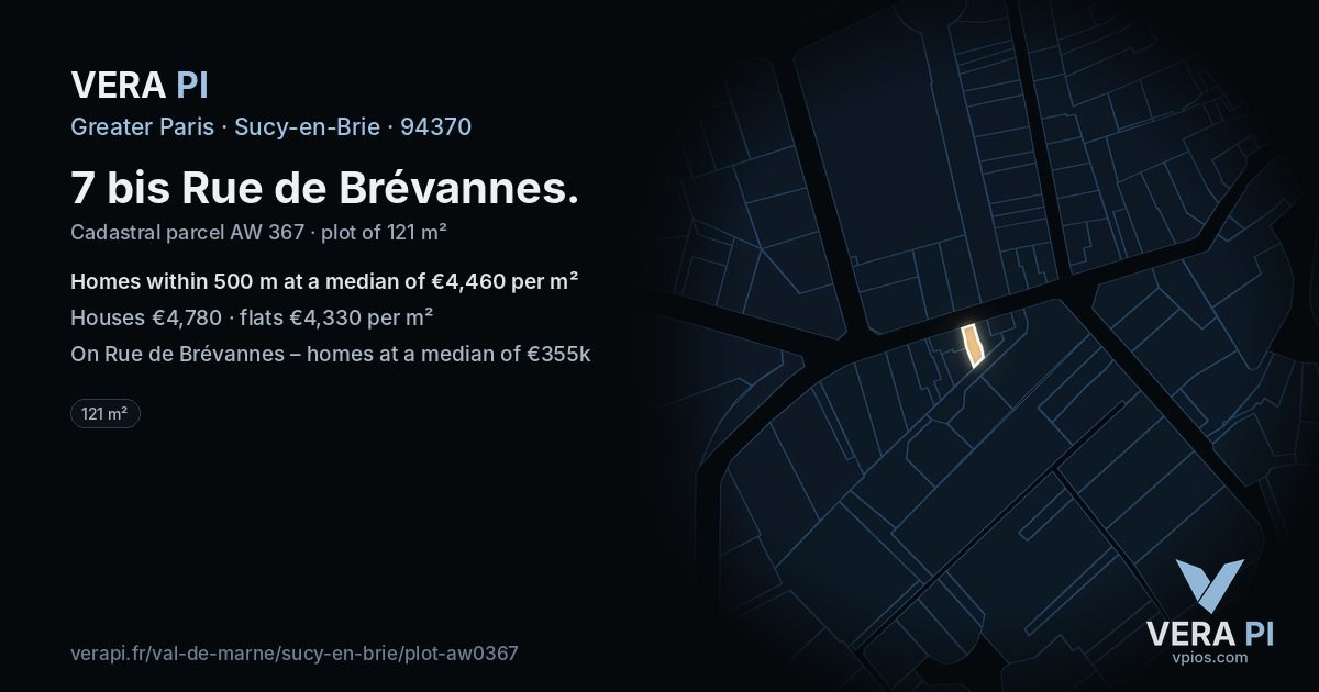 7 bis Rue de Brévannes, Sucy-en-Brie at night – the plot lit, the parcels around coloured by the prices near them