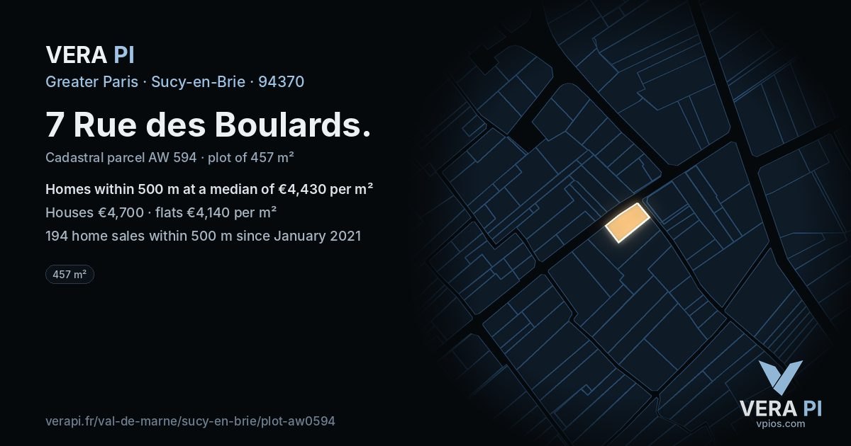 7 Rue des Boulards, Sucy-en-Brie at night – the plot lit, the parcels around coloured by the prices near them