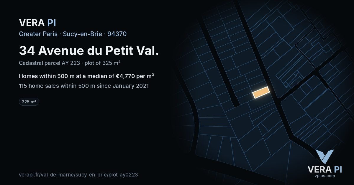 34 Avenue du Petit Val, Sucy-en-Brie at night – the plot lit, the parcels around coloured by the prices near them