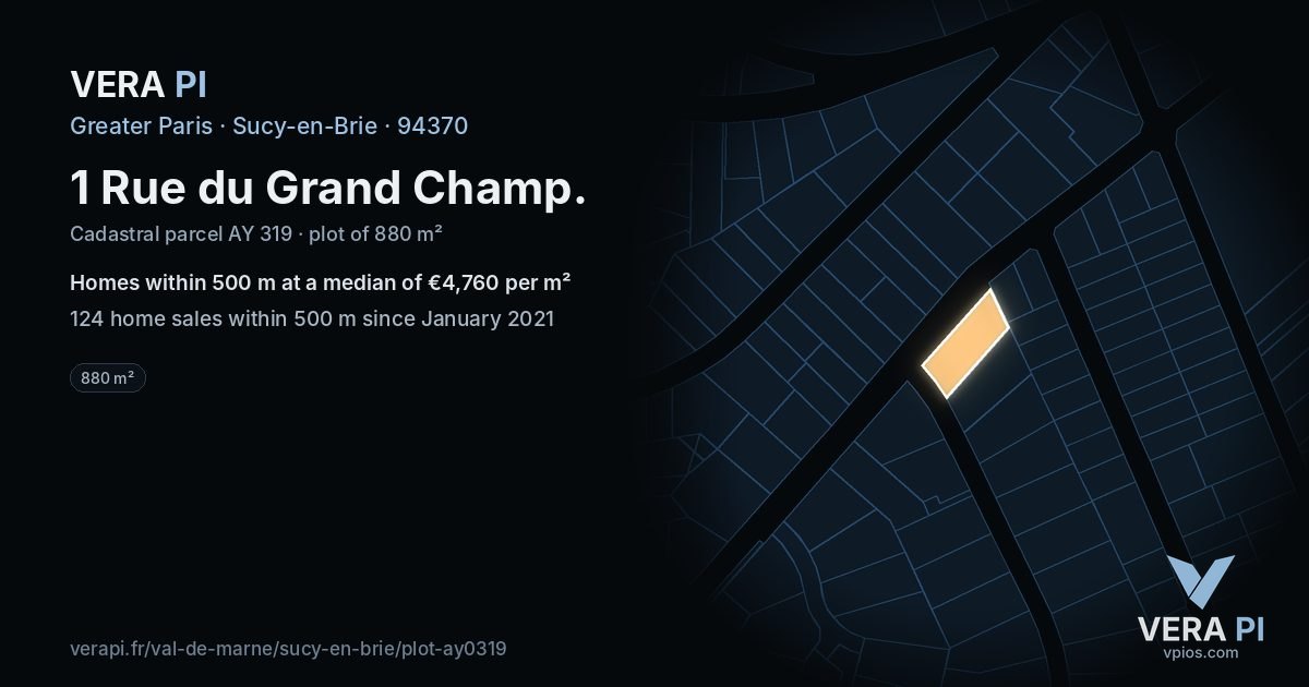 1 Rue du Grand Champ, Sucy-en-Brie at night – the plot lit, the parcels around coloured by the prices near them